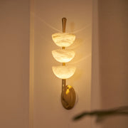 Dreifache Alabaster-Wandlampe